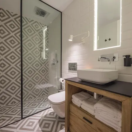 Chayofa アパート